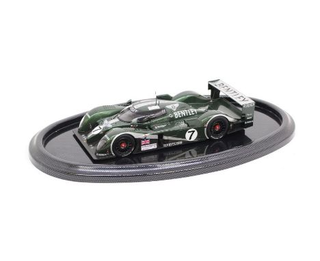 Motorsport: An Autoart 1:18 Bentley Speed 8 #7, signed by Tom Kristensen, Dindo Capello and Guy Smith. Contained within plast