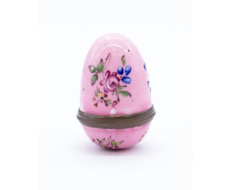 An 18th Century South Staffordshire gilt metal mounted enamel ovoid nutmeg grater and detachable cover, circa 1790, the Pompa