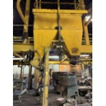 2- sand hoppers with feed belt