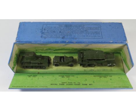 Dinky 152 Light Tank Set, boxed
