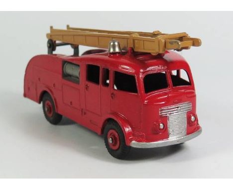 Scarce Dinky 555 Fire Engine (Commer) with brown ladder, boxed