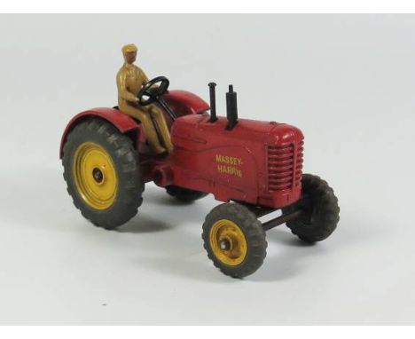 Dinky 27a MASSEY-HARRIS Tractor