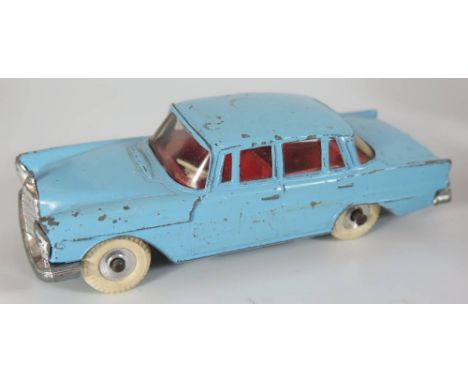 Dinky 186 Mercedes Benz 220 SE in pale blue with red interior