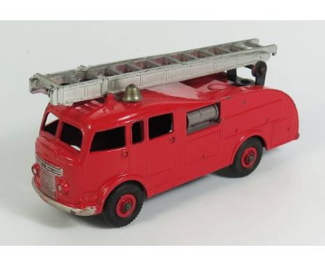 Dinky 555 Fire Engine (Commer) with silver ladder, boxed