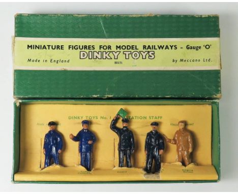 Dinky 001 Station Staff, boxed