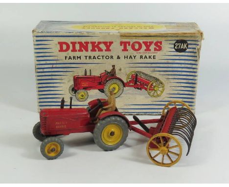 Dinky 27ak MASSEY-HARRIS Tractor and Hay Rake, boxed