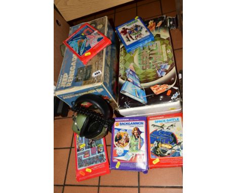 A BOXED TANDY RADIO CONTROL JEEP RENEGADE, No.60-3089, not tested, playworn condition, missing roll cage but otherwise appear