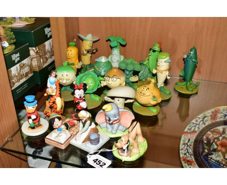 EIGHT GROLIER DISNEY PORCELAIN FIGURES, including Pluto, Dumbo, Pinocchio, Cinderella, Belle, etc, together with thirteen Wes