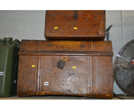 A VINTAGE GRAIN PAINTED TIN TRUNK, width 70cm x height 42cm x depth 47cm and a small wooden box (2)