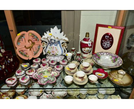 A GROUP OF CERAMICS, to include Limoges table lamp, hors d'oeuve dish, various heart shaped trinket boxes, Noritake footed bo
