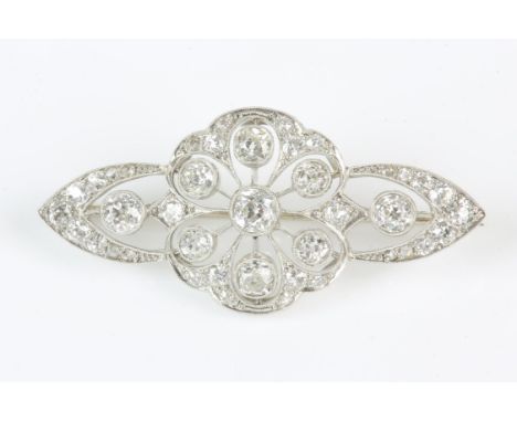 Art Deco diamond set brooch, openwork design set with old cut diamonds weighing an estimated total of 2.50 carat, mounted in 