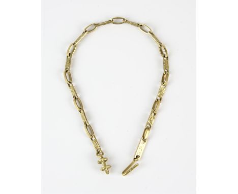 Fancy link bracelet, alternating textured flat and oval links, with a pearl clasp, with engraving 26.5.05, TFM, 22cm in lengt