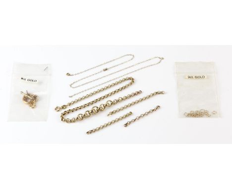 Loose 9 ct gold items, including jump rings, bolt ring clasps, a broken trace chain, and some pieces of broken belcher chains