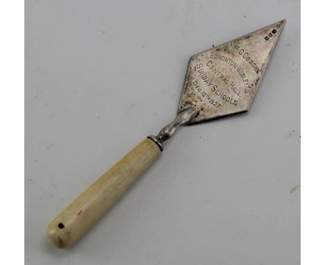 Silver presentation trowel with ivory handle, hallmarked 'London 1927', inscribed to blade 'Mrs G. Osborn, Edmonton Wesleyan,