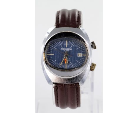 Memostar Alarm stainless steel gentleman`s wristwatch, the blue dial with date aperture set at three o`clock, working when ca
