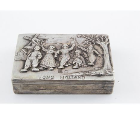 Dutch silver (.833 grade) snuff box bears hallmarks for Holland, 1907.  Weighs 3 ¼ oz approx.