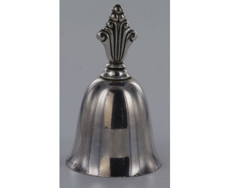 Georg Jensen sterling silver desk bell, stamped sterling 260, the handle formed in the shape of Acanthus. Height approx 85mm.