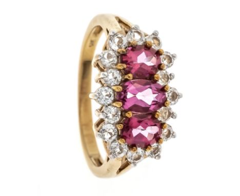 Flamingo-Topas-Ring 375/000 mit 3 oval fac. Flamingo-Topas 6 - 5 x 4 mm und rund fac. weißen Topasen 2,0 mm, RG 54, 4,0 g, mi