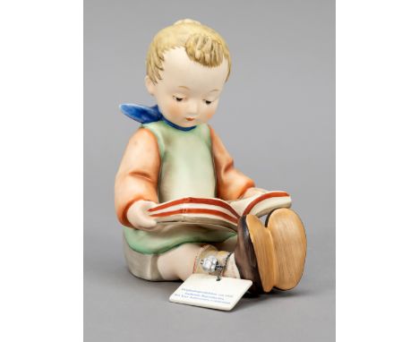 Hummel-Figur, Goebel, Oeslau, 2005, Originalreproduktion von 1935, Modellnr. 14 A, kleiner Junge mit Bilderbuch, limitierte J
