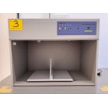 BIUGED Color Assessment Cabinets, model BGD 274, 100 - 120V / Gabinete de evalucion de color BIUGED
