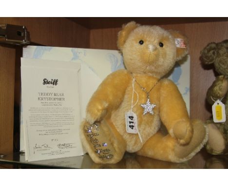 A BOXED STEIFF BEAR, 'Krystopher', No.823, exclusively made for the Danbury Mint in 2010, complete with certificate, pendant 