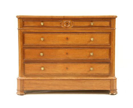 A French walnut and marble topped commode chest of five graduated long drawers, each with brass knob handles, 123 x 51 x 100c