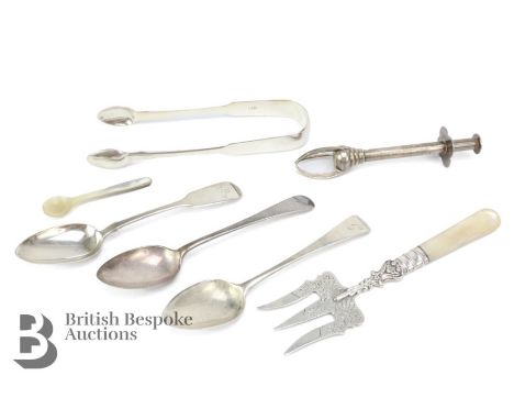 Miscellaneous silver, including a silver and mother of pearl bread fork Birmingham hallmark, dated 1905, mm JG; silver sugar 