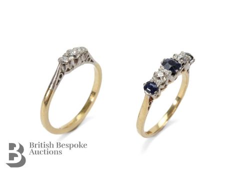 18ct yellow gold and platinum royal blue sapphire measuring 4mm with a further two sapphires measuring 3 x 2mm, set with appr