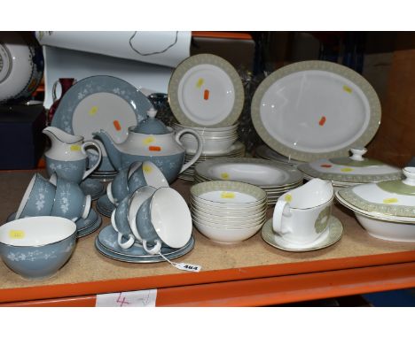 A ROYAL DOULTON 'SONNET' PATTERN DINNER SET, TOGETHER WITH A ROYAL DOULTON 'REFLECTION' PATTERN TEA SET, comprising two cover