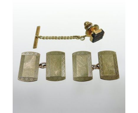 A pair of 9 carat gold gentleman's cufflinks, together with a dress stud