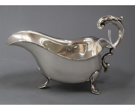 A 1930's silver sauceboat by F.H Adams &amp; Co, Birmingham, 5.5 oz.