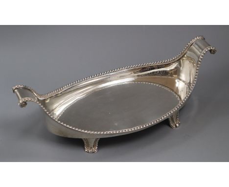 An Edwardian silver boat shaped dish by John Grinsell &amp; Sons, London, 1903, 31.9cm, 15oz