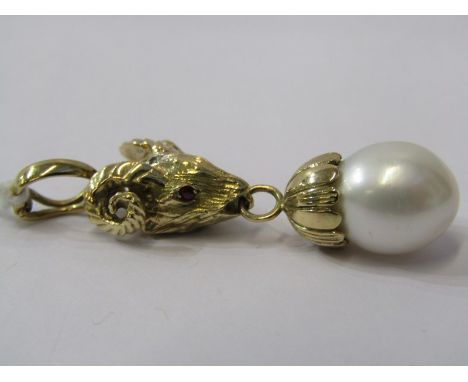 UNSUAL 9ct YELLOW GOLD RAM'S HEAD &amp; PEARL PENDANT, 9ct gold ram's head set with 2 accent diamonds with ring to the nose w