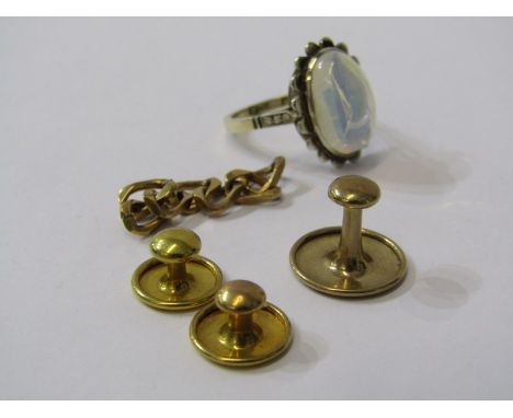 9ct GOLD ITEMS including gold collar studs, gold moonstone ring and part of 9ct gold chain, combined weight 7.4 grams 