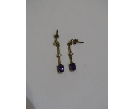 PAIR OF 9ct YELLOW GOLD AMETHYST DROP EARRINGS 