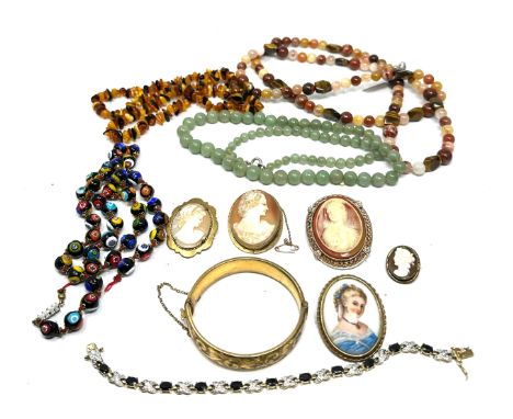selection of antique /vintage costume jewellery weight 310g 