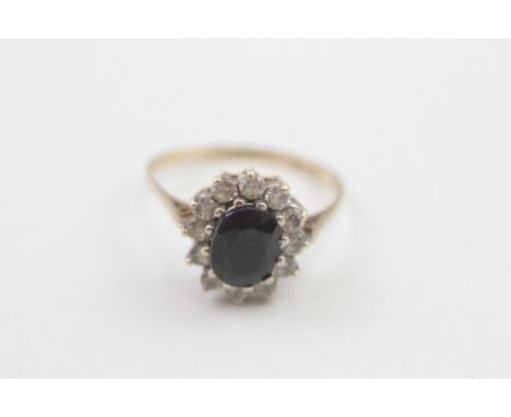 9ct gold sapphire &amp; cubic zirconia cluster ring, claw set (2.2g) 