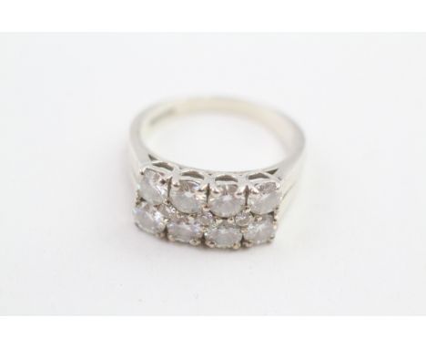 9ct gold moissanite cluster ring, claw set (4.6g) 