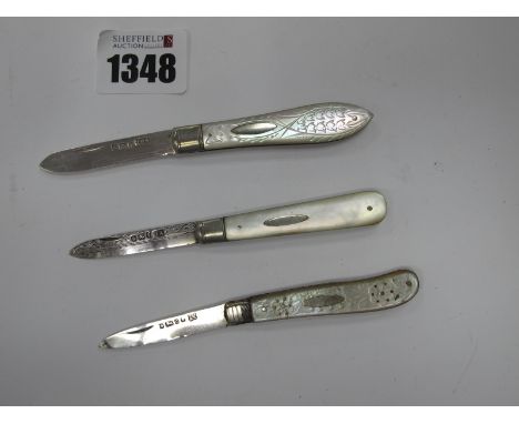 Fruit Knives, three in total, silver blades, mother of pearl scales, n/s bolsters, brass linings, work back to springs, all 6