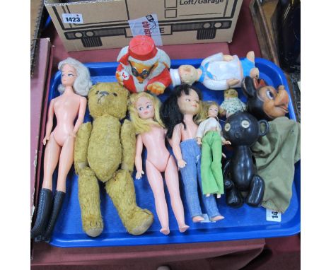 A Gold Plush Jointed Teddy Bear, 24cm high, Honk Kong dolls, Combex Womble, Minnie Mouse puppet, etc:- One Tray.