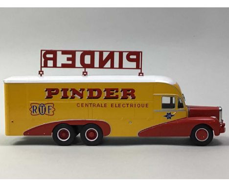 DIREKT EDITIONS LARGE COLLECTION OF 1:43 SCALE 'PINDER' CIRCUS MODELS boxed, with binders