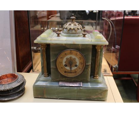 Victorian Green Onyx Mantel clock with column supports and numeral dial 