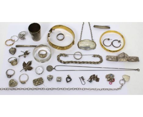 A collection of silver jewellery to include a Victorian hallmarked silver ring, Birmingham 1888 and an H Samuel 925 stamped f