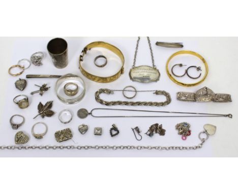 A collection of silver jewellery to include a Victorian hallmarked silver ring, Birmingham 1888 and an H Samuel 925 stamped f