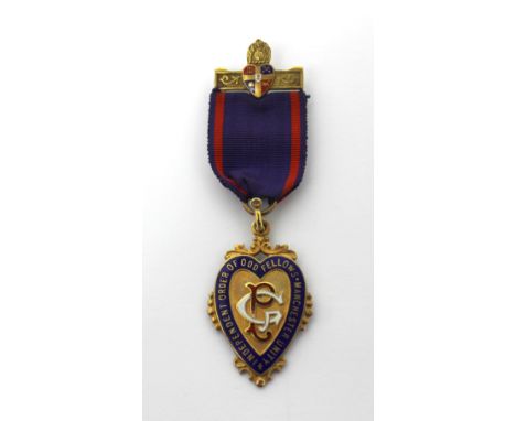 A 9ct gold and enamel jewel for the 'Independent Order of Odd Fellows Manchester Unity', approx 13.5g.