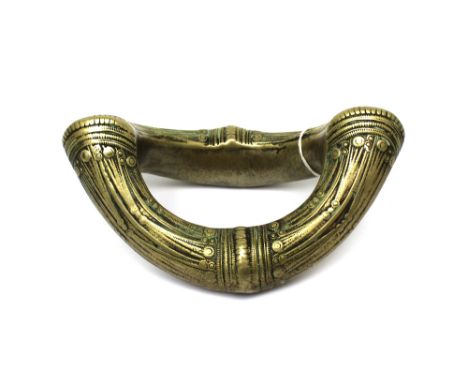 An unusual Eastern heavy brass bangle or stand, 15 x 10cm.