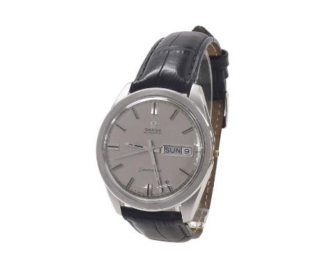 Omega Seamaster automatic stainless steel gentleman's wristwatch, ref. ST 166 032, circa 1968, circular silvered dial with ba