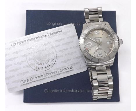 Longines Hydro Conquest automatic stainless steel gentleman's bracelet watch, ref. L3.664.4, no. 34048475, circa 2012, 42mm (