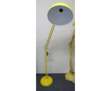 Adjustable Extra Large Angled Shape Classic Desk Style Floor Lamp:(please refer to conditions on lot 599) 