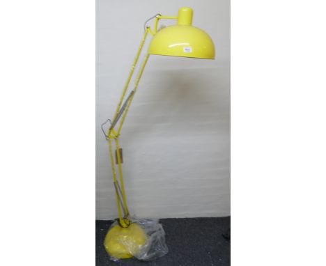 Adjustable Extra Large Angled Shape Classic Desk Style Floor Lamp:(please refer to conditions on lot 599) 